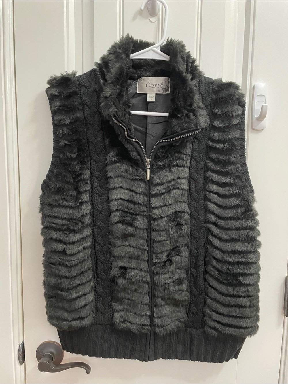 Carte Bkack Faux Fur Knit Zip-Front Vest